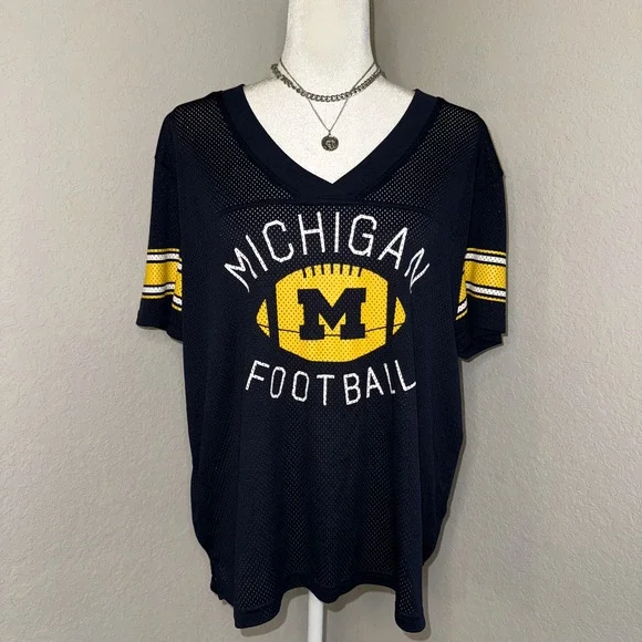 ProEdge Michigan Wolverines Jersey Women's Size XL Blue Mesh V-Neck Short Sleeve - Picture 1 of 9